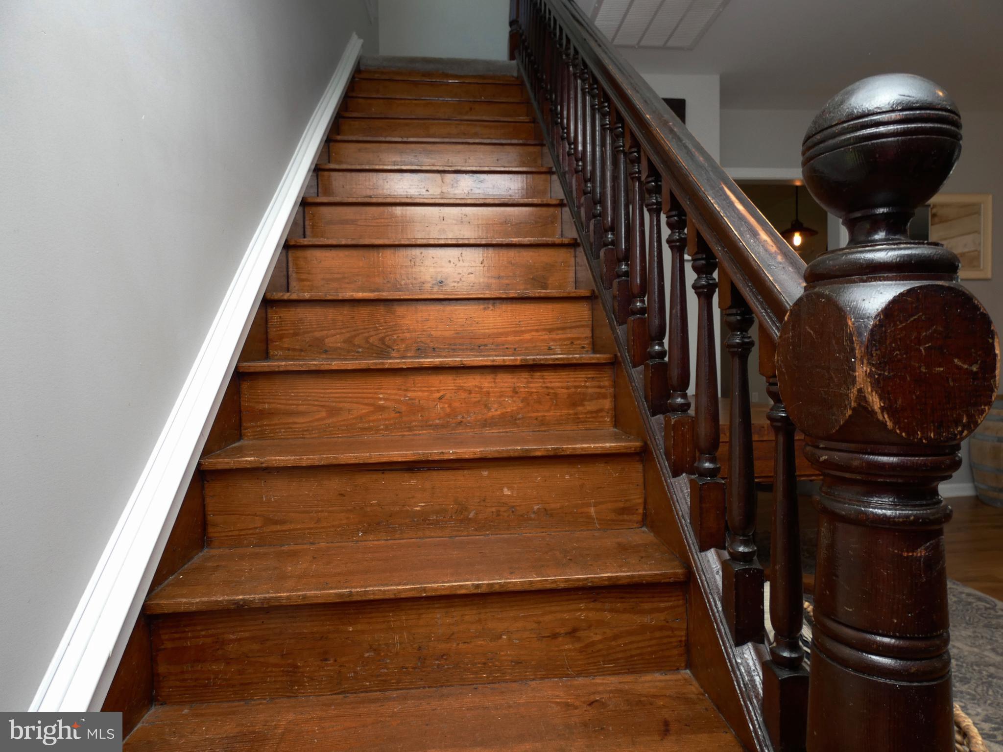 23840 Bridgetown Road Henderson, MD 21640 - Photo 33 of 54 Vintage Stair Case