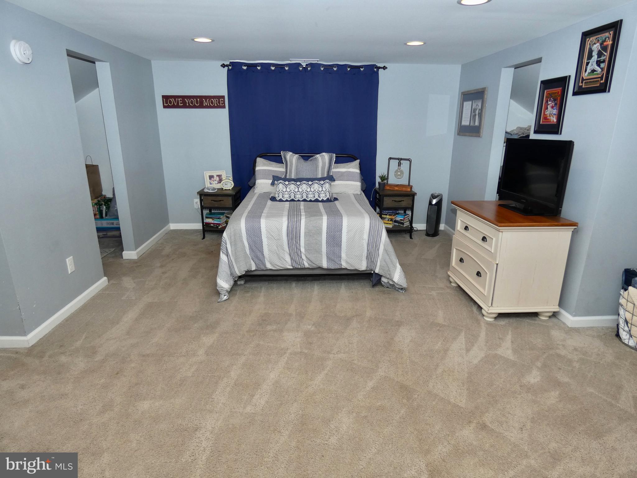 23840 Bridgetown Road Henderson, MD 21640 - Photo 37 of 54 Oversized Master Bedroom