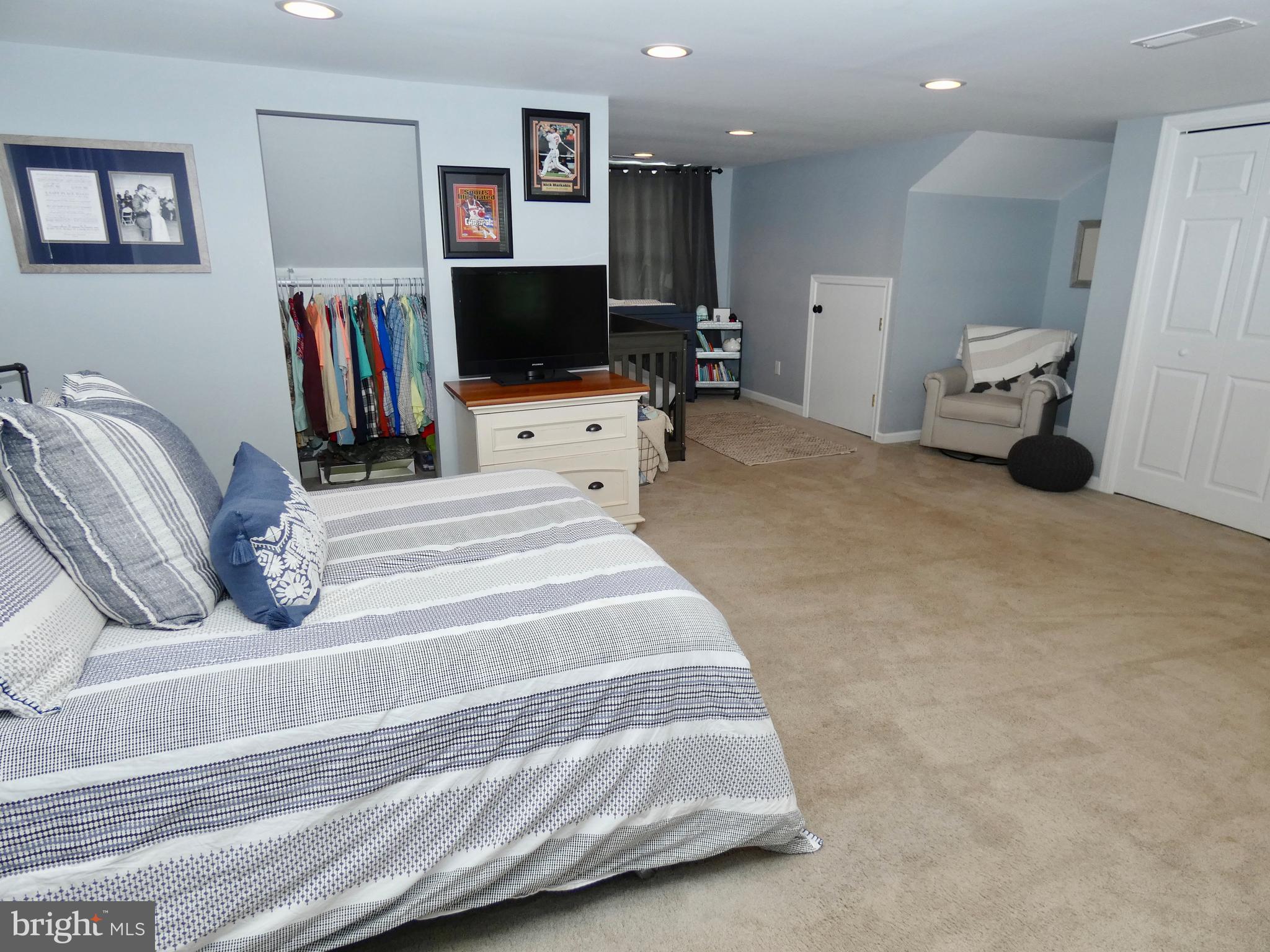 23840 Bridgetown Road Henderson, MD 21640 - Photo 41 of 54 Oversized Master Bedroom