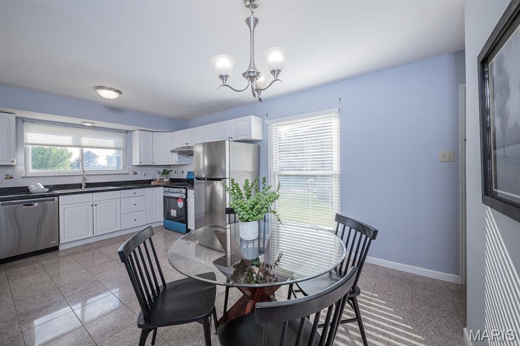 15324 Appalachian Trail Chesterfield, MO 63017 - Photo 14 of 50