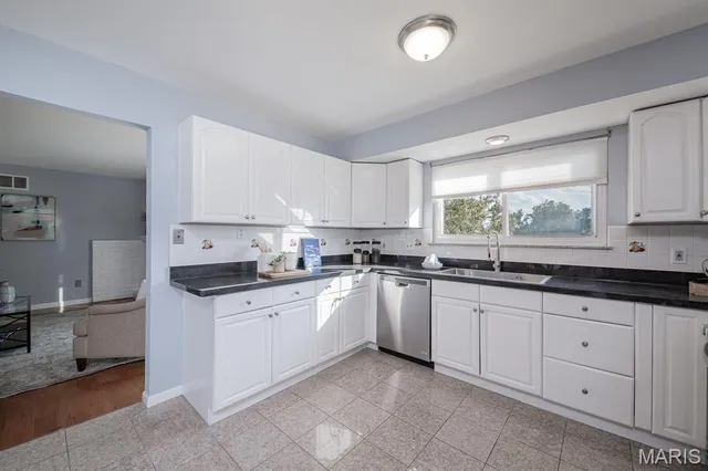 $499,000 | 15324 Appalachian Trail, Chesterfield, MO 63017