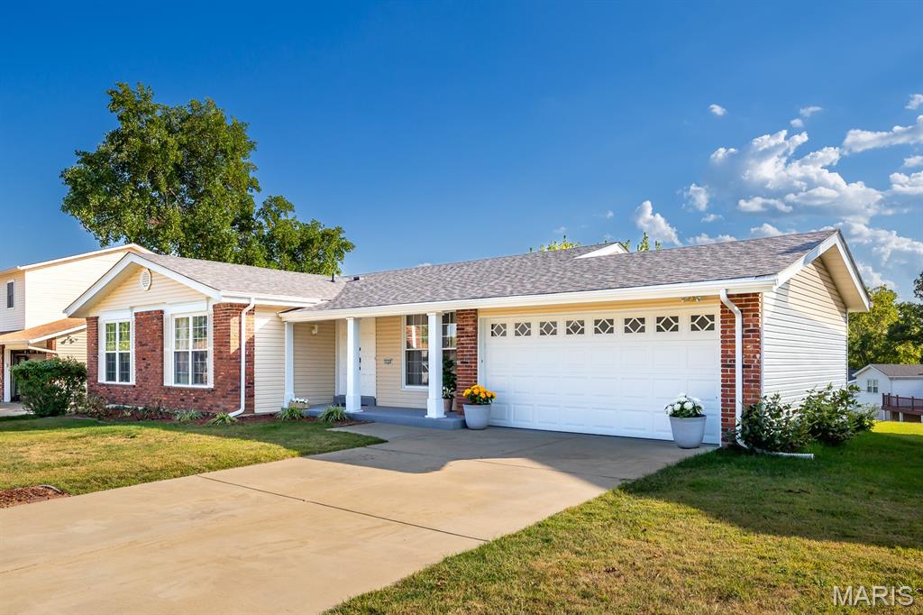 15324 Appalachian Trail Chesterfield, MO 63017 - Photo 2 of 50