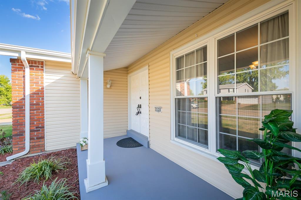 15324 Appalachian Trail Chesterfield, MO 63017 - Photo 3 of 50