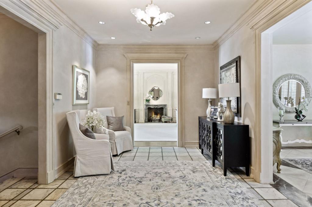 3340 Hill Lane Deephaven, MN 55391 - Photo 14 of 100