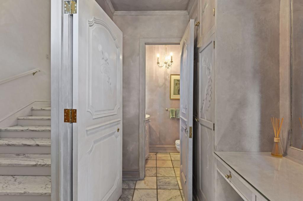 3340 Hill Lane Deephaven, MN 55391 - Photo 15 of 100