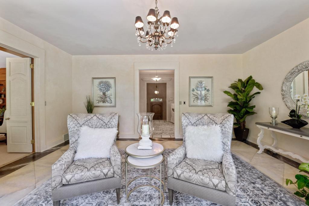 3340 Hill Lane Deephaven, MN 55391 - Photo 17 of 100