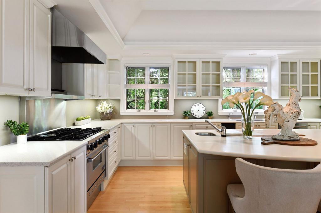 3340 Hill Lane Deephaven, MN 55391 - Photo 53 of 100