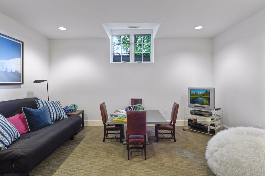 3340 Hill Lane Deephaven, MN 55391 - Photo 96 of 100