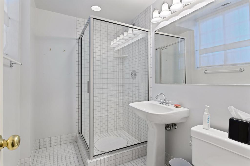 3340 Hill Lane Deephaven, MN 55391 - Photo 97 of 100