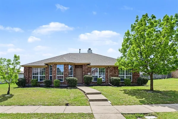 $379,900 | 2781 Avery Drive, Rockwall, TX 75032