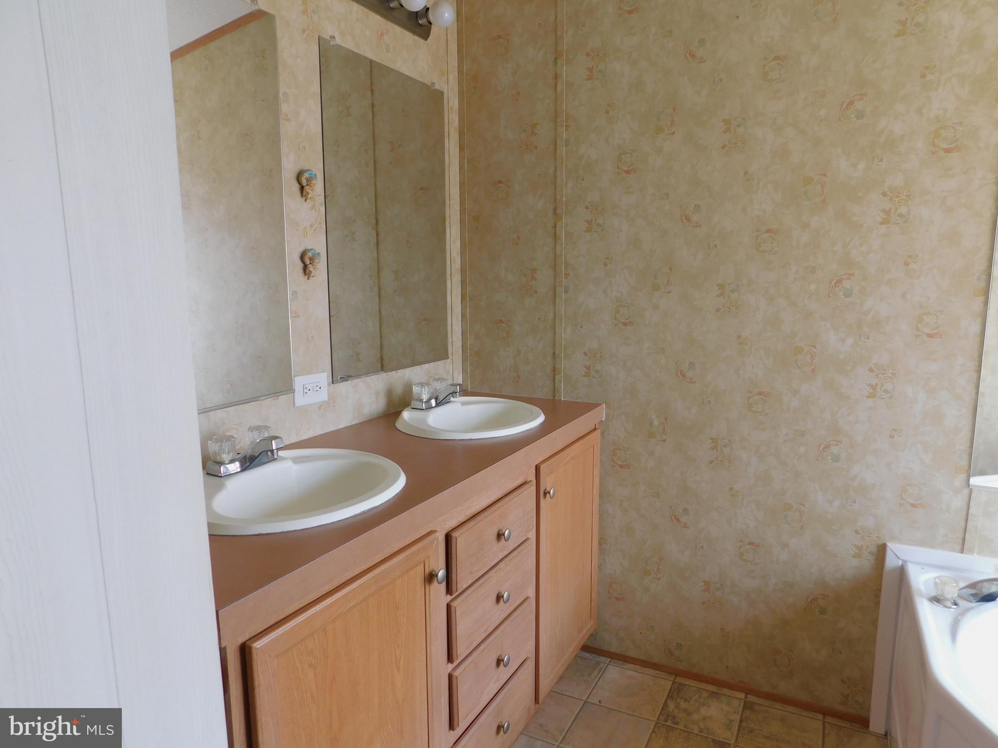 211 Michael Road Honey Brook, PA 19344 - Photo 1 of 13 Gallery Image 1