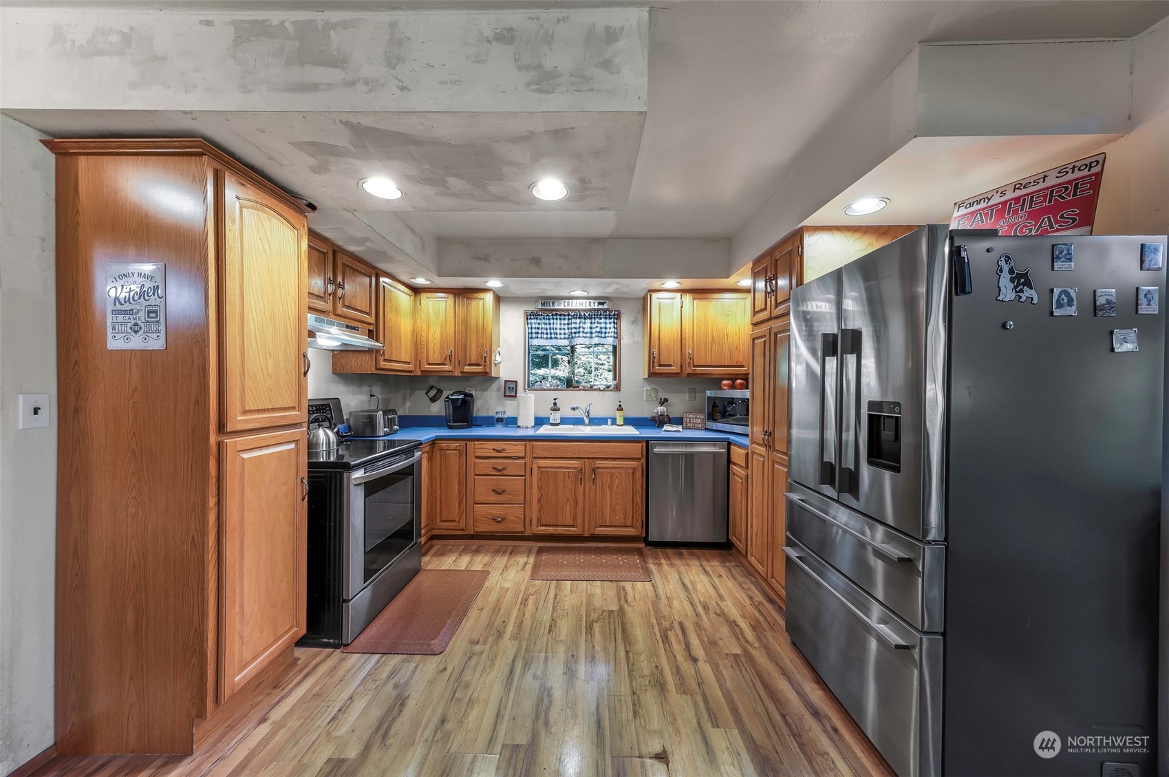 9510 Flambeau Road Blaine, WA 98230 - Photo 8 of 40 Gallery Image 8