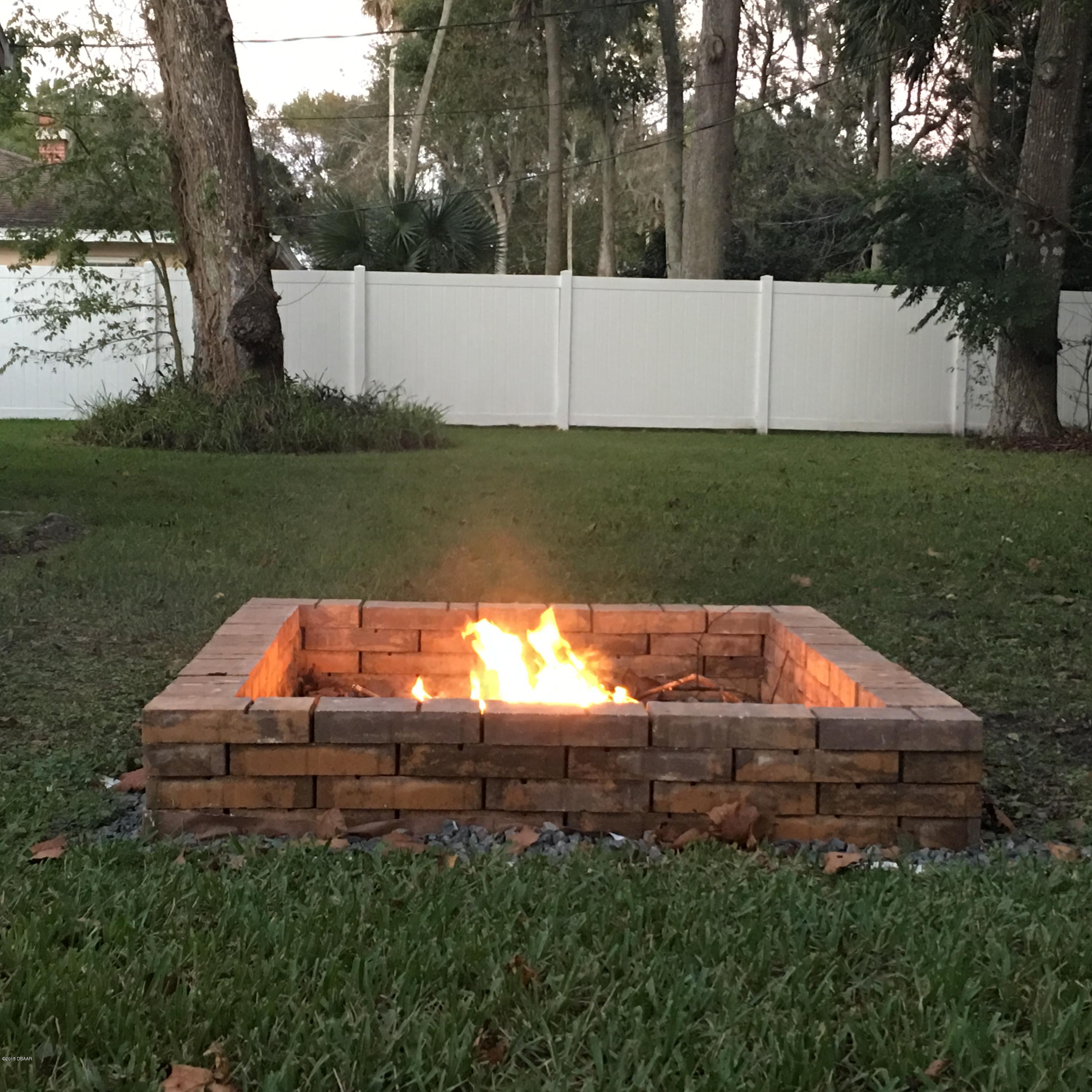 787 Bennett Road South Daytona, FL 32119 - Photo 4 of 4 back