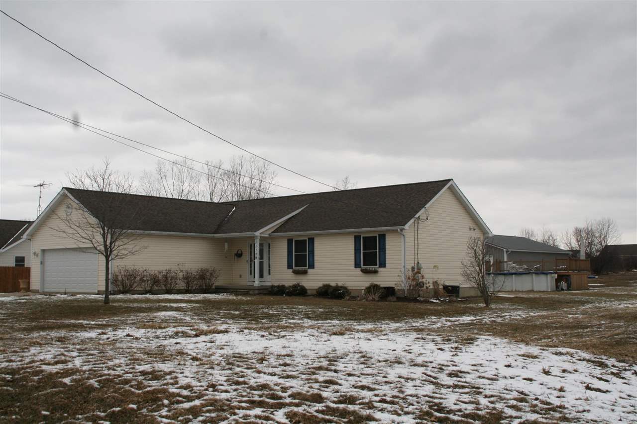 11129 Lapeer Road Davison, MI 48423 - Photo 2 of 31 50068702-1.JPG