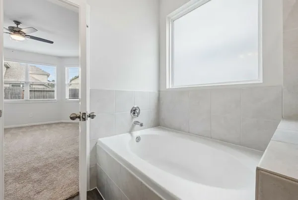 $2,550 | 5018 Yello Ginko Trail, Spring, TX 77373