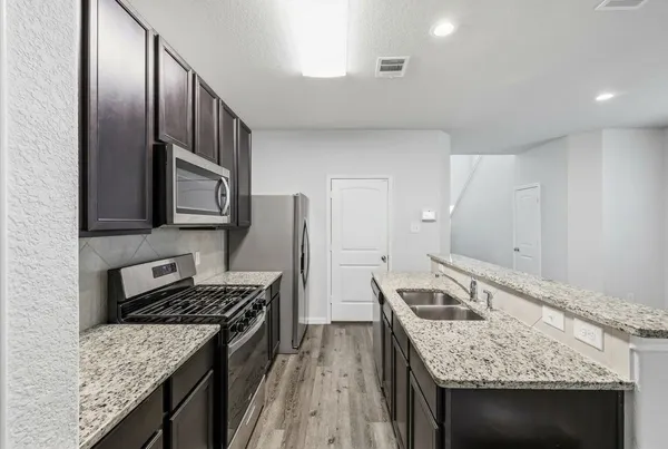 $2,550 | 5018 Yello Ginko Trail, Spring, TX 77373