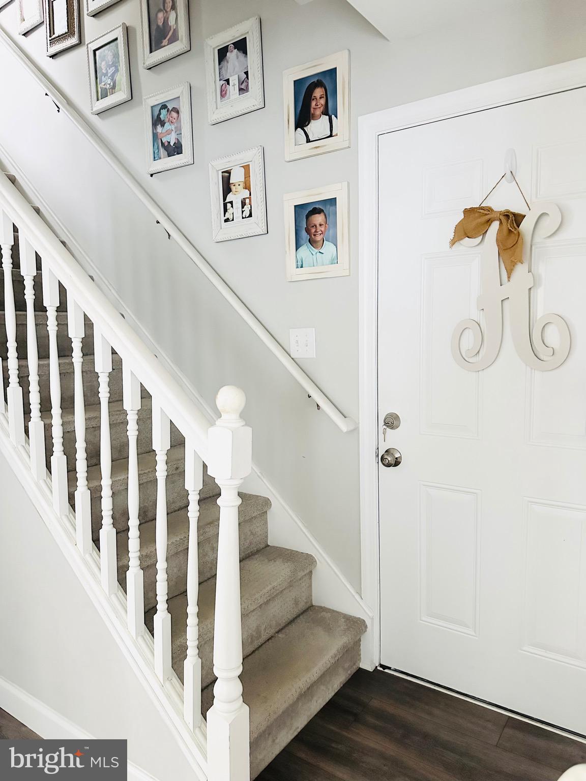 333 Farmdale Road Moorestown, NJ 08057 - Photo 21 of 45 a view of entryway