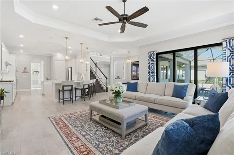 $1,699,000 | 2235 Somerset Place, Naples, FL 34120