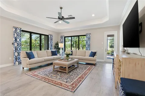 $1,699,000 | 2235 Somerset Place, Naples, FL 34120