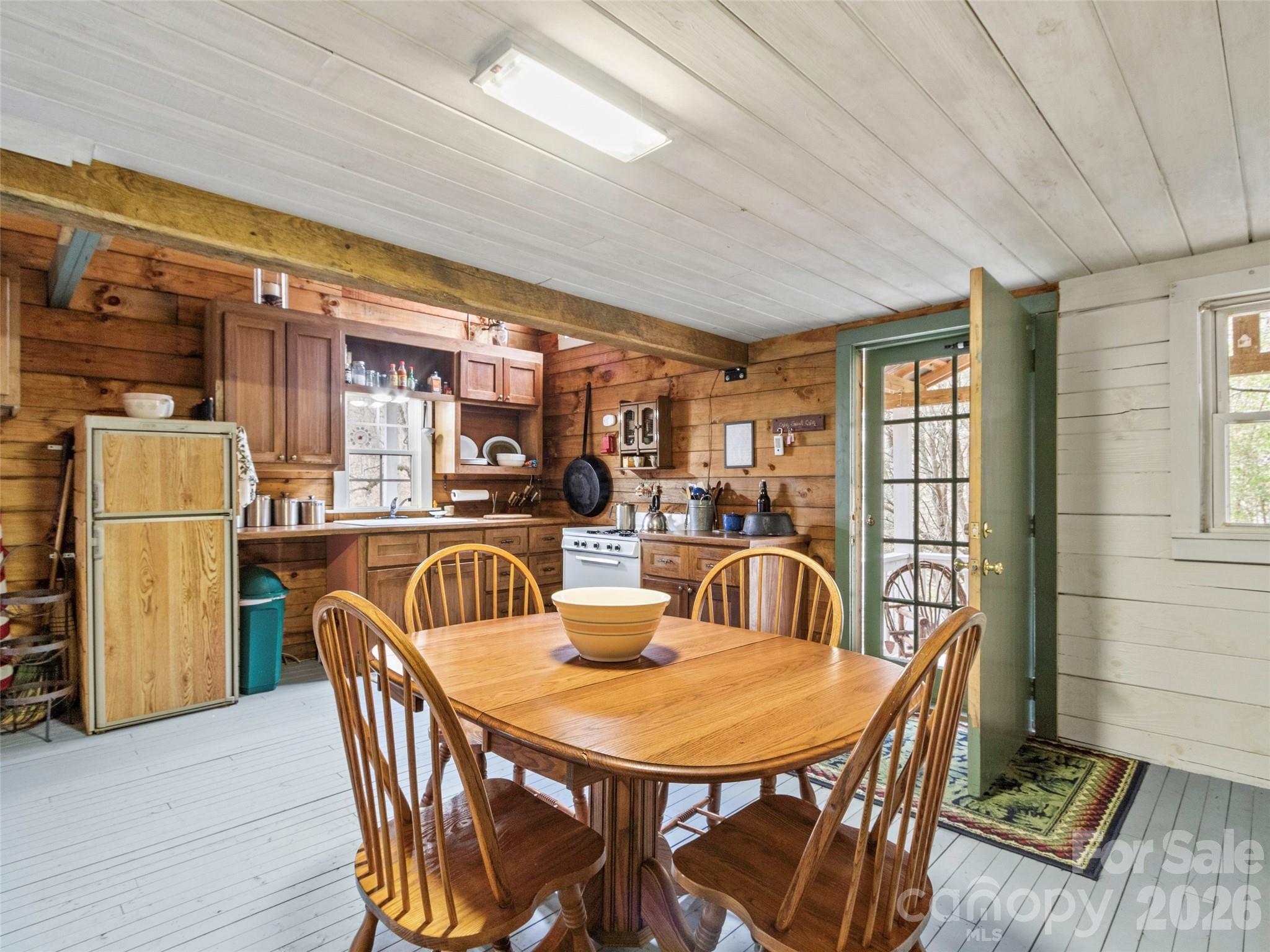 2701 Roses Branch Road Bakersville, NC 28705 - Photo 11 of 41