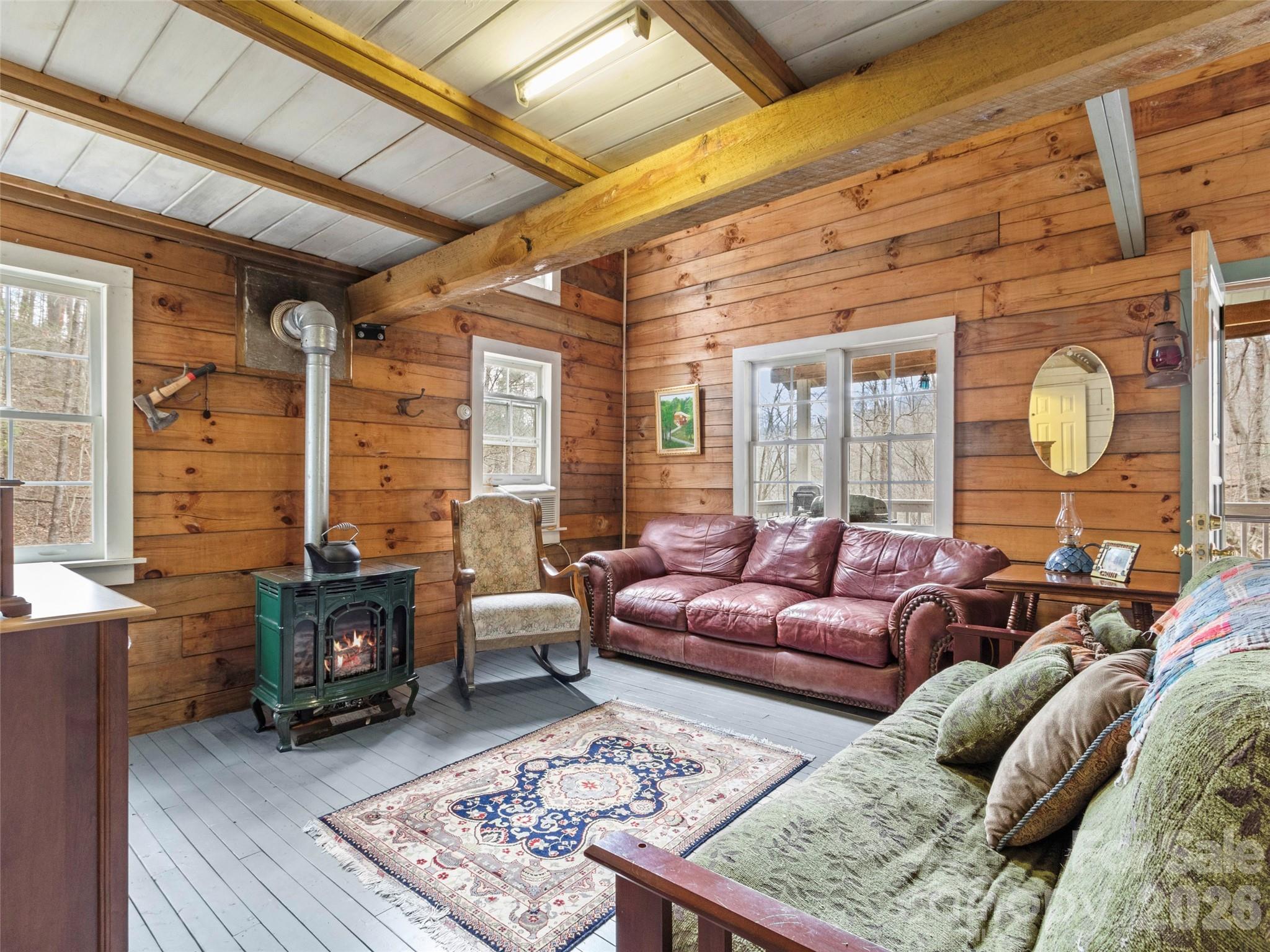 2701 Roses Branch Road Bakersville, NC 28705 - Photo 15 of 41