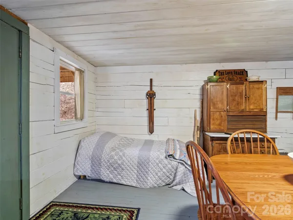 $450,000 | 2701 Roses Branch Road, Bakersville, NC 28705