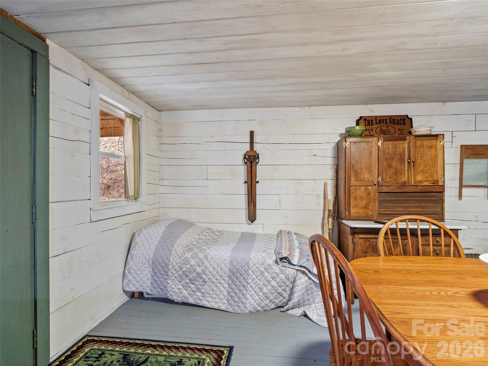 2701 Roses Branch Road Bakersville, NC 28705 - Photo 18 of 41