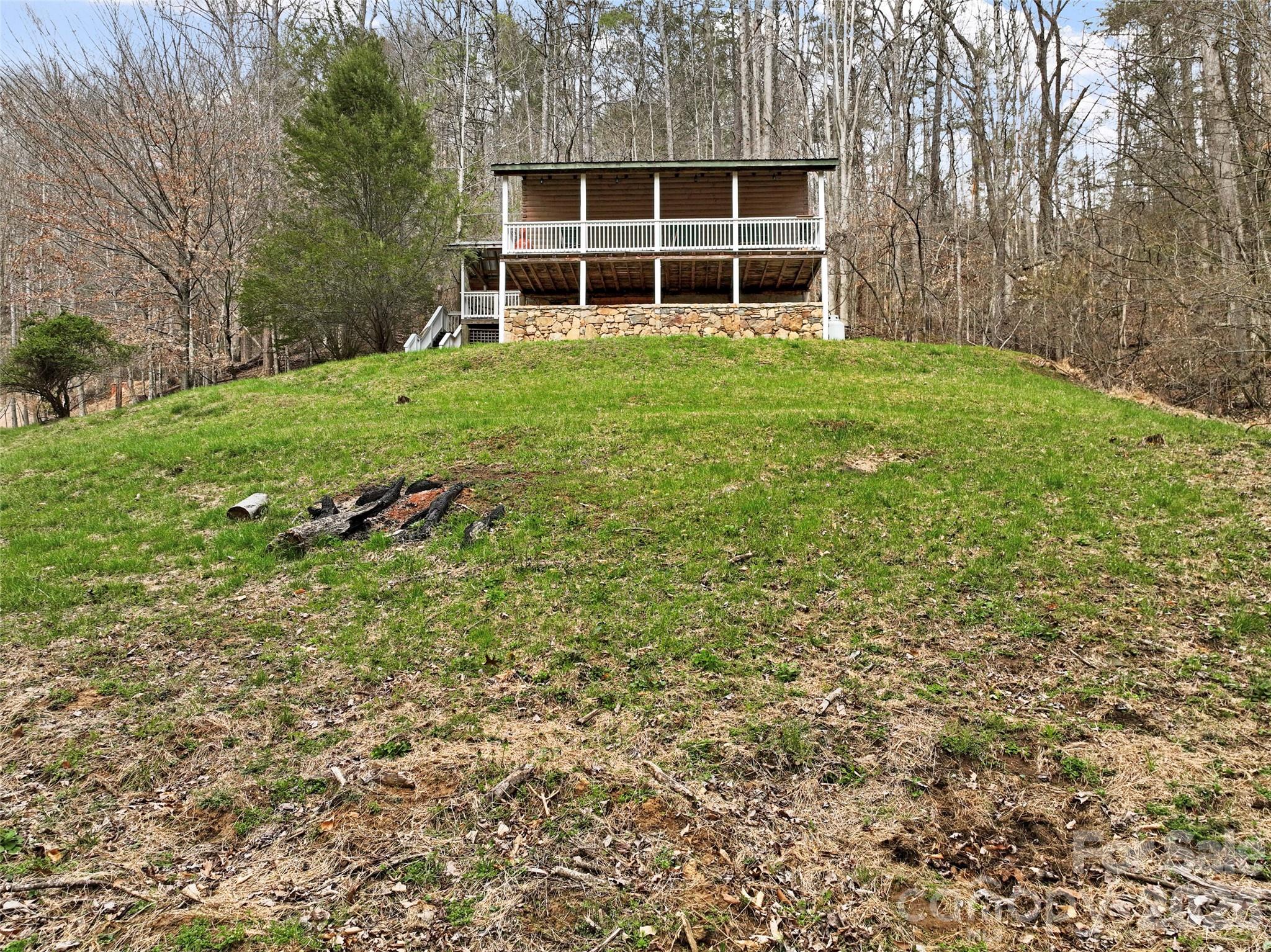 2701 Roses Branch Road Bakersville, NC 28705 - Photo 30 of 41