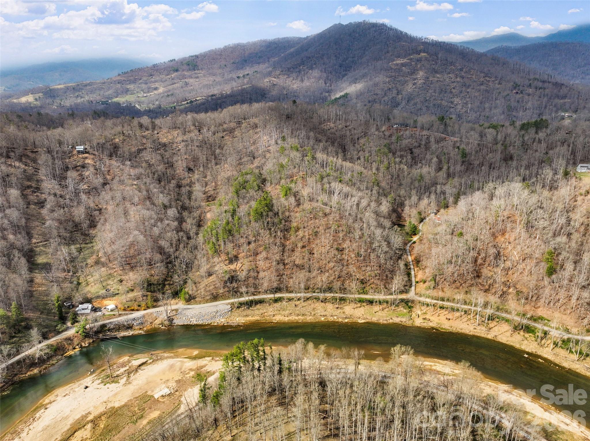 2701 Roses Branch Road Bakersville, NC 28705 - Photo 40 of 41