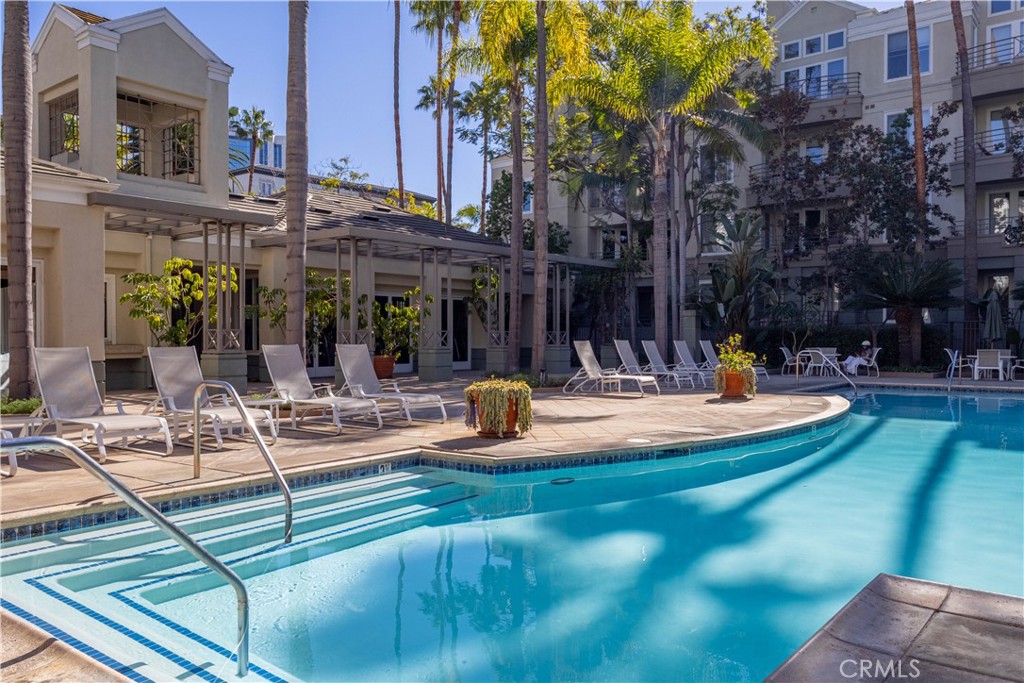 2233 Martin, Unit 108 Irvine, CA 92612 - Photo 25 of 31 a view of the fountain of the house