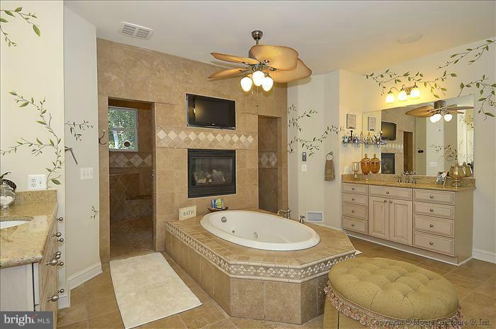171 Ryan Road Pasadena, MD 21122 - Photo 23 of 30 Bath (Master)