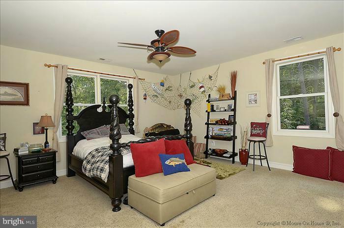 171 Ryan Road Pasadena, MD 21122 - Photo 24 of 30 Bedroom