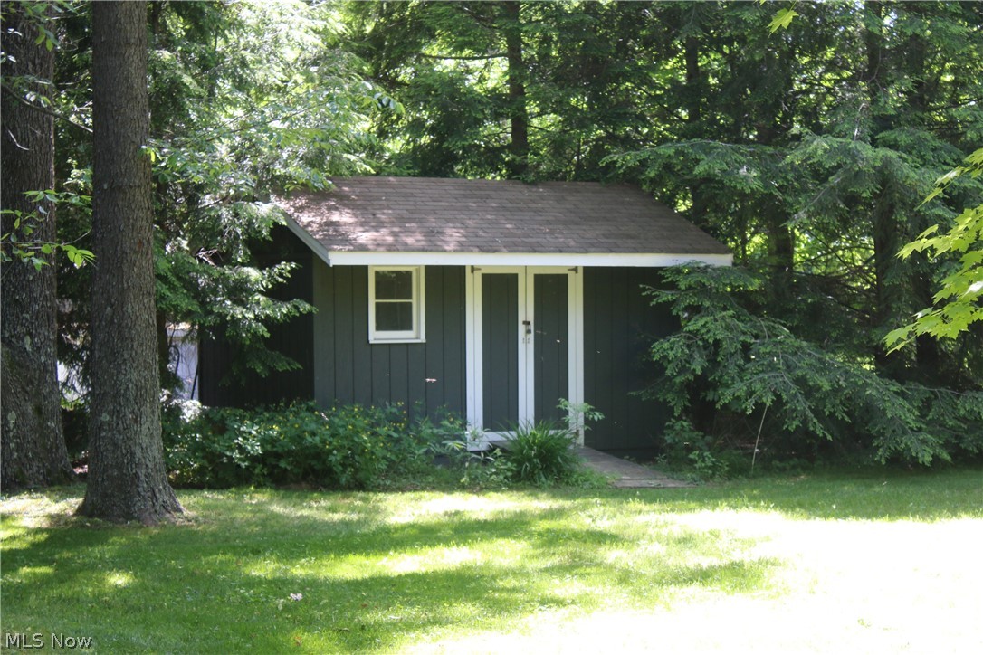 2393 McMackin Road Madison, OH 44057 - Photo 13 of 22 Gallery Image 13