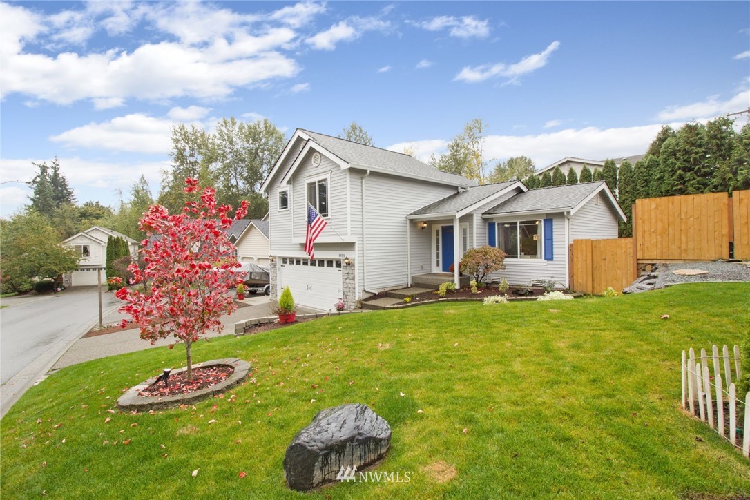 20210 10th Avenue Southeast Bothell, WA 98012 - Photo 2 of 23