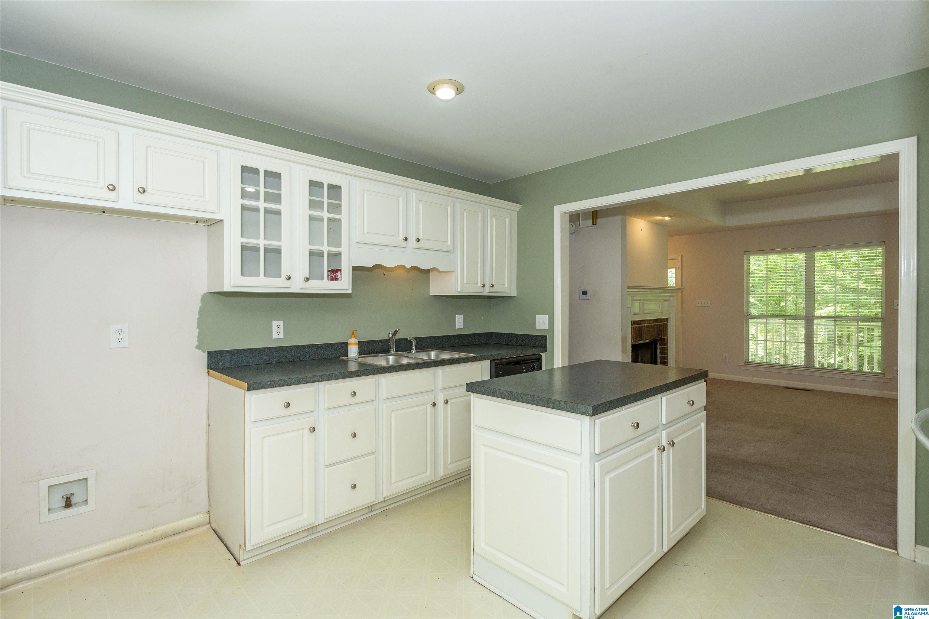 1951 Eastern Valley Road Bessemer, AL 35022 - Photo 20 of 49