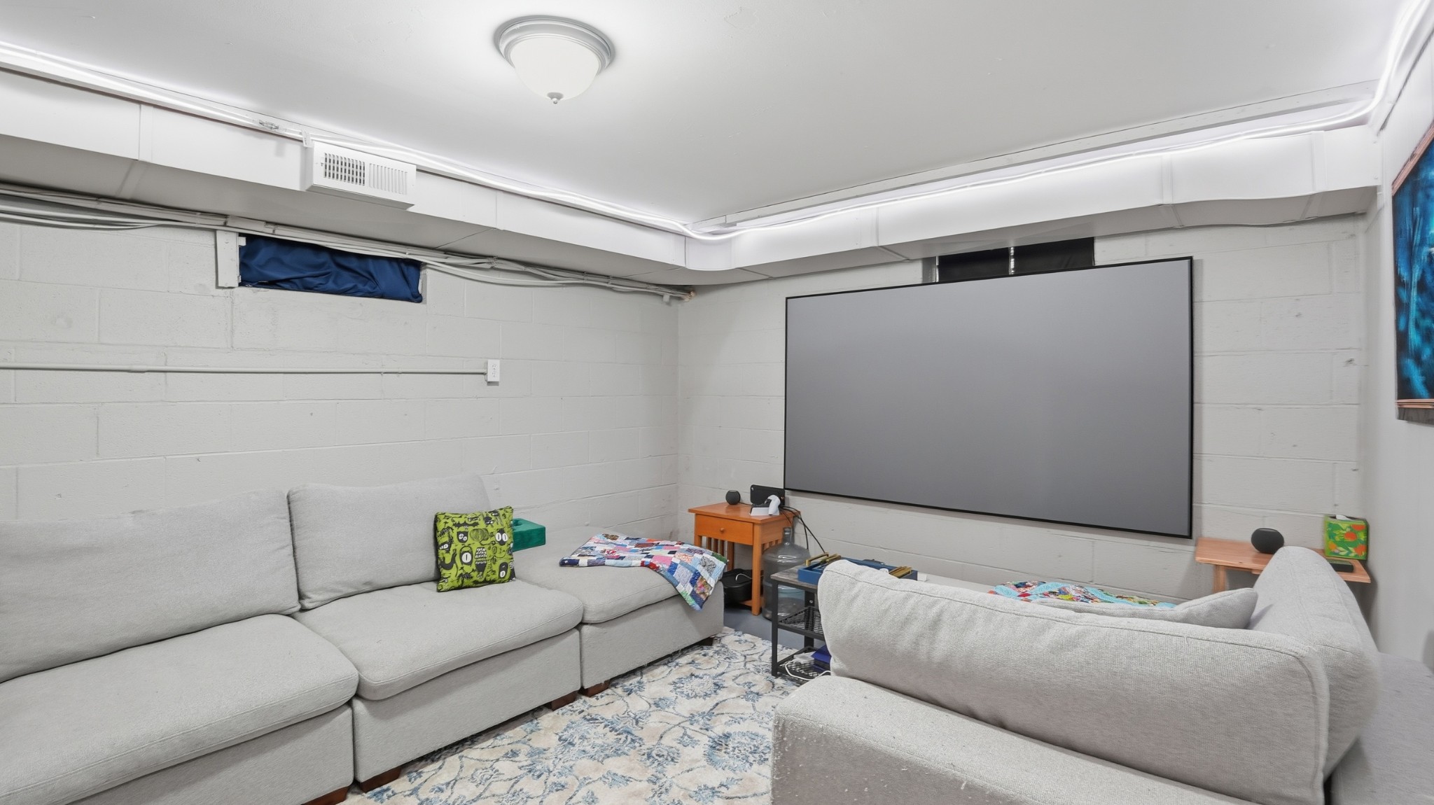 650 County Farm Road Murfreesboro, TN 37127 - Photo 36 of 45 a living room with furniture and a couch