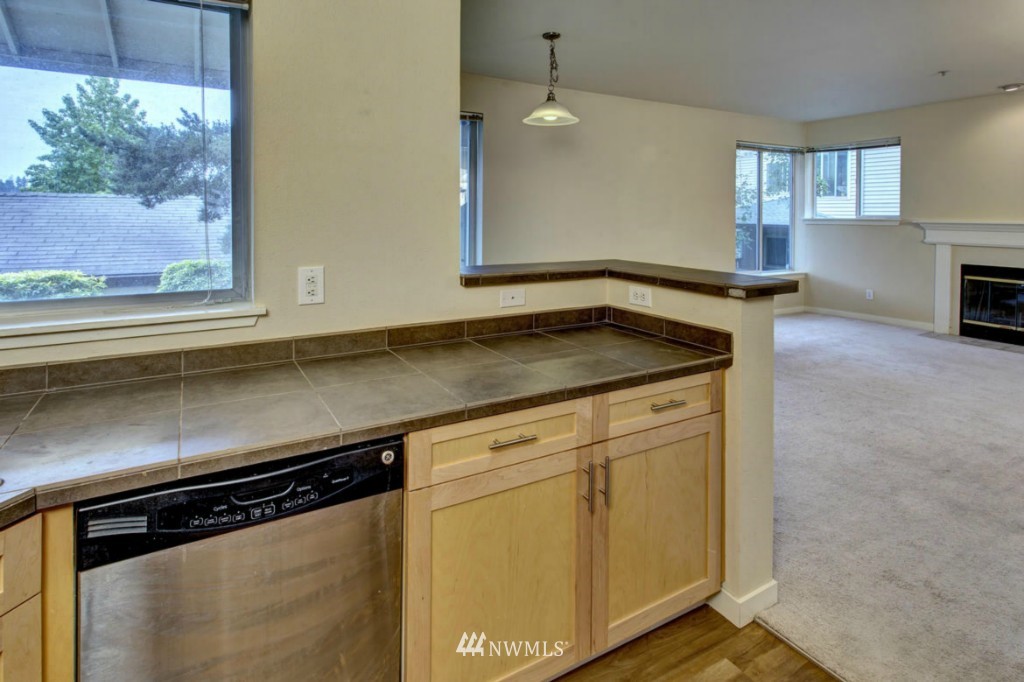 3924 243rd Place Southeast, Unit G102 Bothell, WA 98021 - Photo 10 of 22