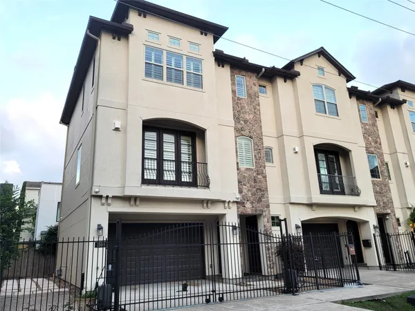 $3,395 | 1508 Fowler Street, Houston, TX 77007