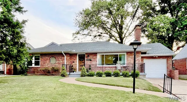 $344,900 | 5201 Kingwood Drive, St. Louis, MO 63123