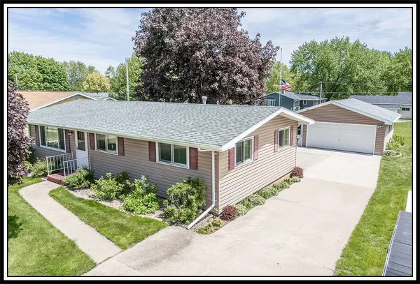 $267,000 | 714 South Nash Street, Hortonville, WI 54944
