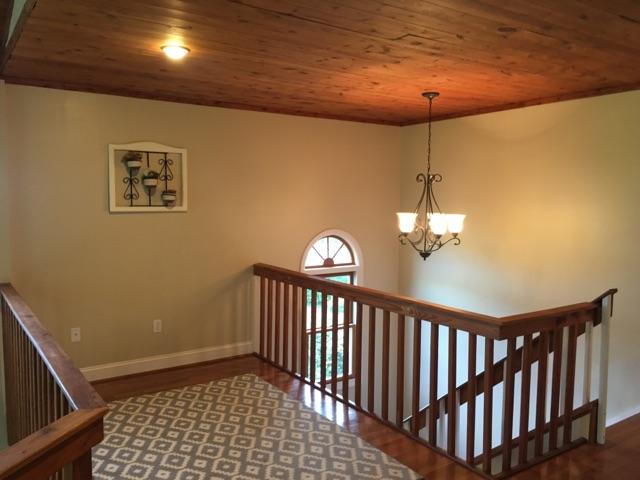 183 Midkiff Road Southeast Floyd, VA 24091 - Photo 23 of 35 a view of a hallway with entryway