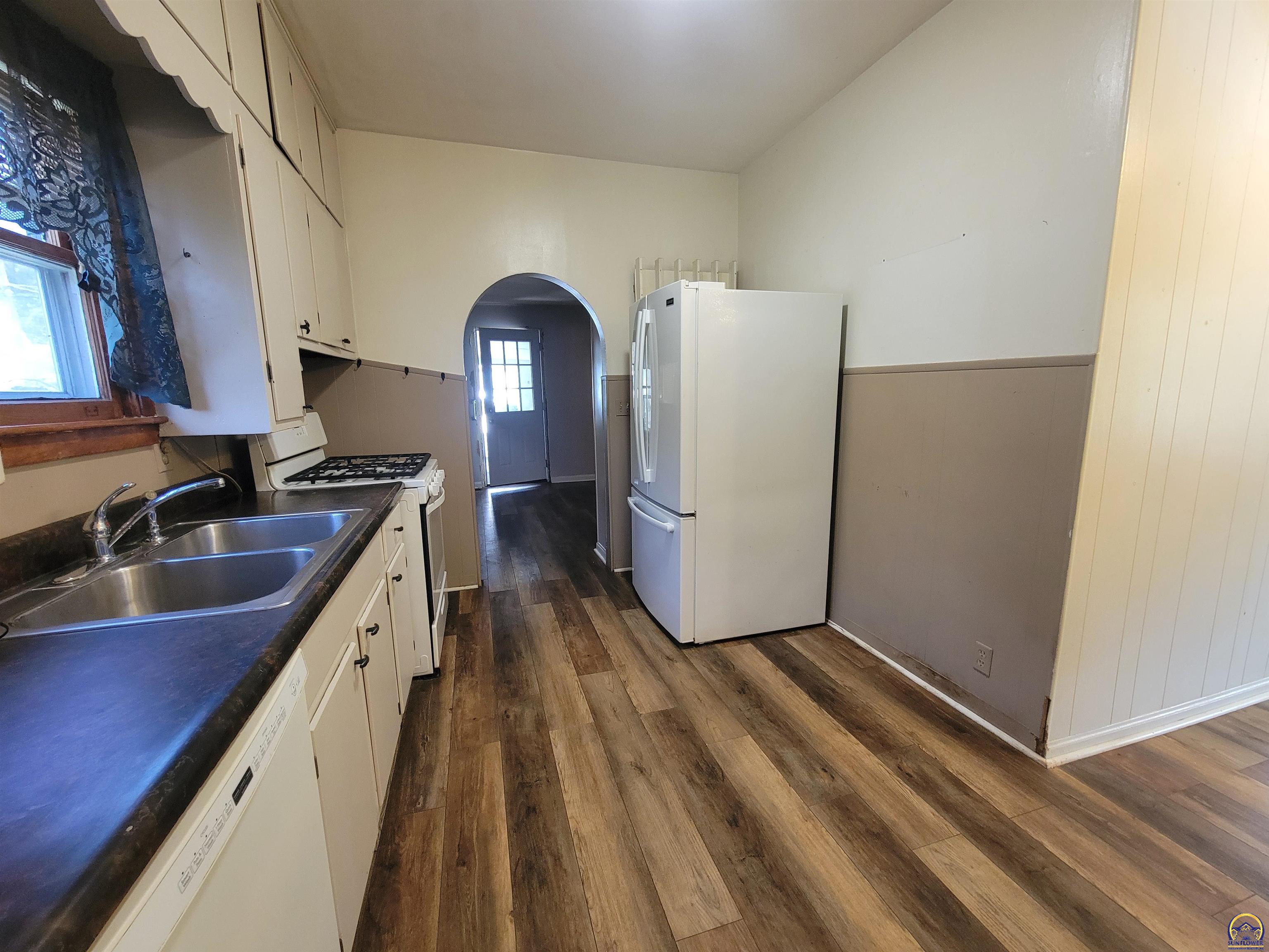 500 Southeast Rodgers Street Topeka, KS 66607 - Photo 27 of 35 Gallery Image 27