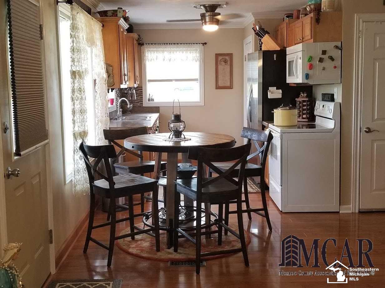 5195 Post Road Newport, MI 48166 - Photo 4 of 30