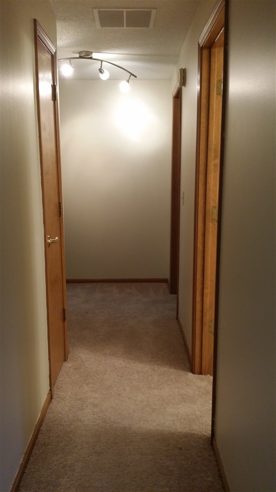 2806 Wilderness Road Fort Wayne, IN 46845 - Photo 14 of 21