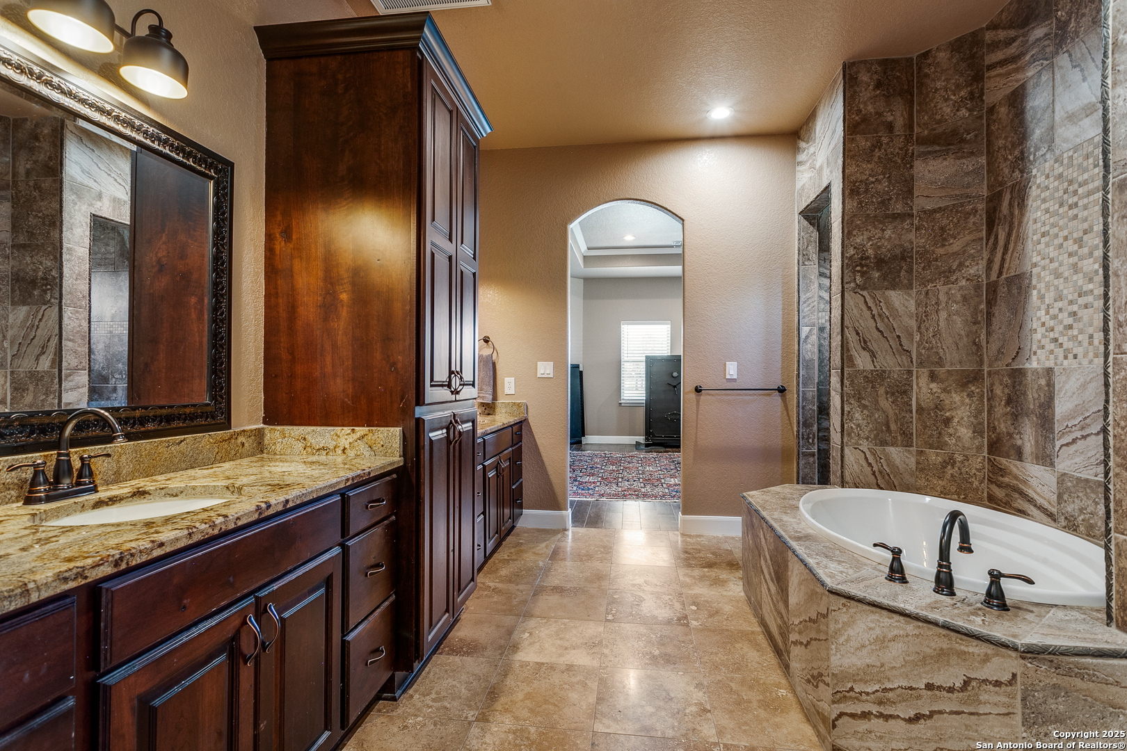 1118 Springfield Drive Spring Branch, TX 78070 - Photo 17 of 31