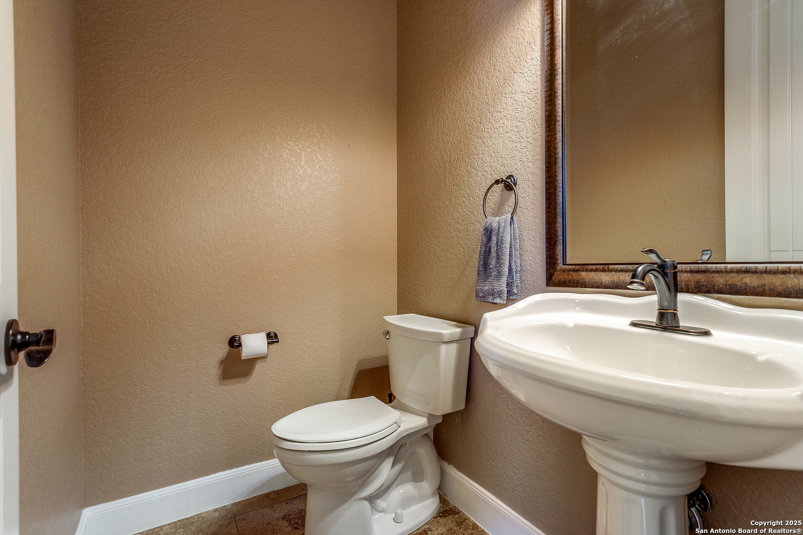 1118 Springfield Drive Spring Branch, TX 78070 - Photo 20 of 31