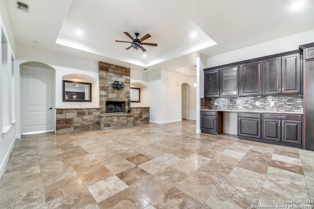 1118 Springfield Drive Spring Branch, TX 78070 - Photo 10 of 31