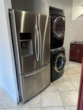 $2,850 | 8336 Northwest 37th Place, Sunrise, FL 33351
