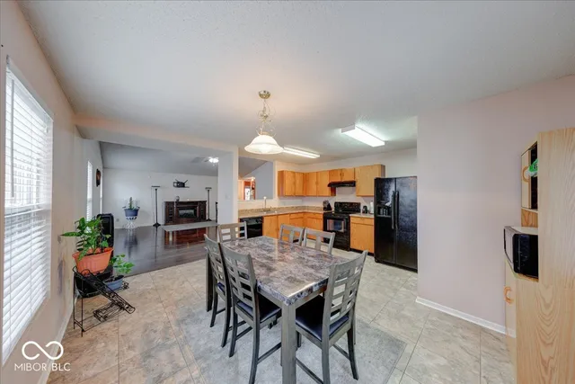 $282,900 | 6247 Teacup Drive, McCordsville, IN 46055