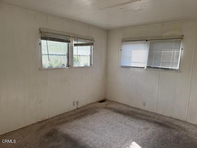 1500 Richmond Road, Unit 1 Santa Paula, CA 93060 - Photo 14 of 20 an empty room with a window